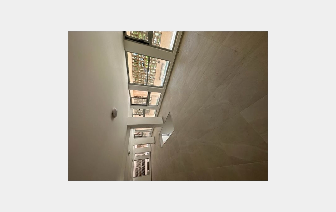 AB IMMO : Office | LA GRANDE-MOTTE (34280) | 160 m2 | 3 685 € 