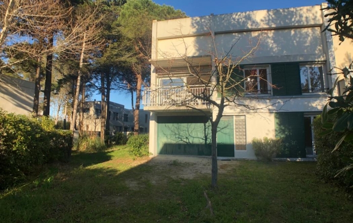 Maison   LA GRANDE-MOTTE  150 m2 700 € 