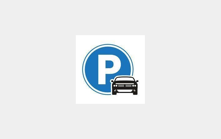 Garage LA GRANDE-MOTTE 45 000 € Garage LA GRANDE-MOTTE 45 000 €